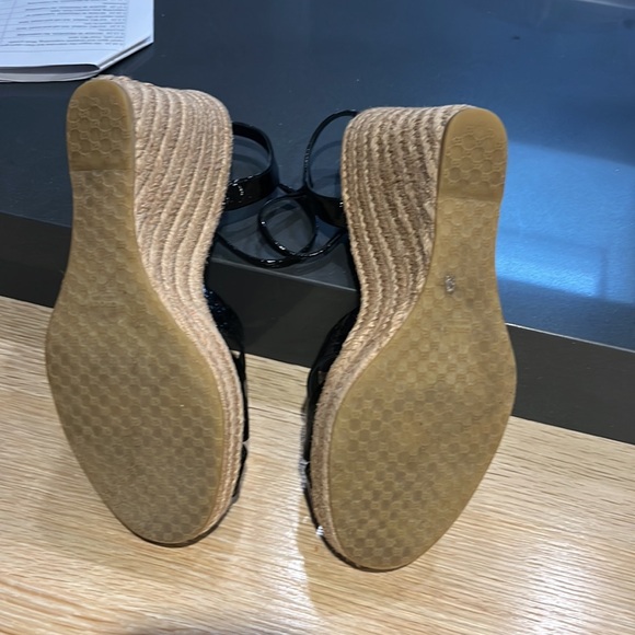 Gucci espadrilles 38.5 tried on but not worn! - Picture 3 of 4